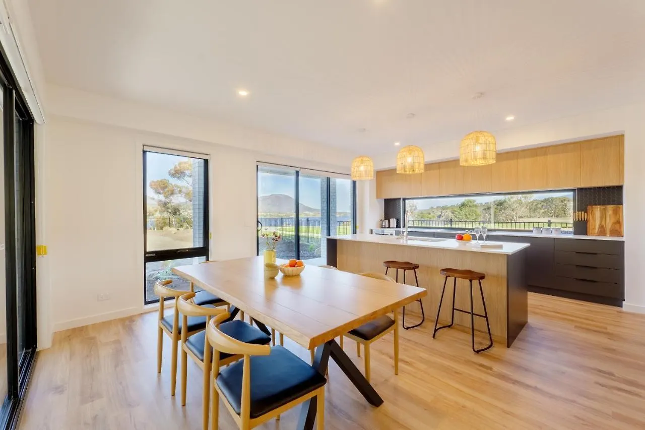 Hobart Luxury Waterfront Retreat 4Br Award-Winning Stay